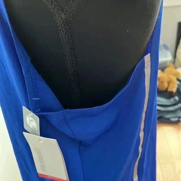 NWT Marika Blue and silver Infinity Singlet - Picture 7 of 8